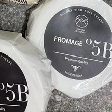 Load image into Gallery viewer, Fromage º5B - Bloomy Rind Soft Cheese