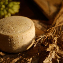Load image into Gallery viewer, Formaggio º8T - Natural Rind Cheese with Truffle Mushroom